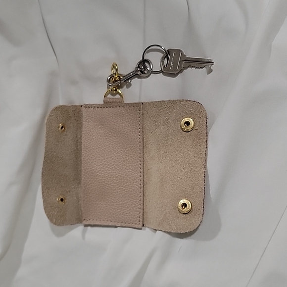 holder key - Picture 2 of 2